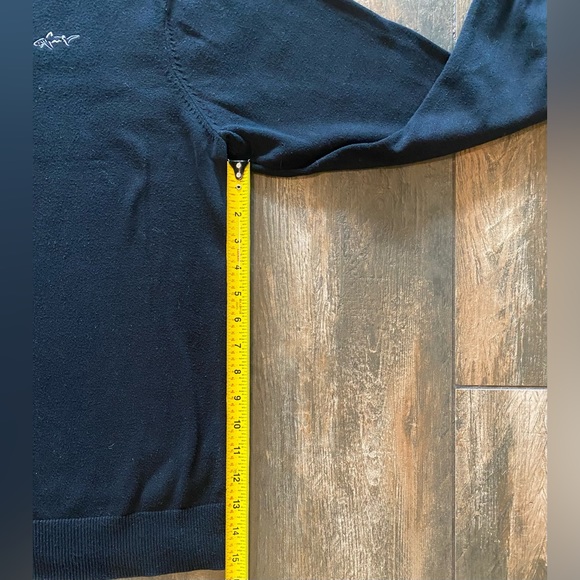 Men Large, Greg Norman, Black Crewneck Sweater Retail: $50 - Picture 6 of 7